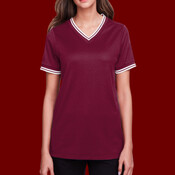 Women's CrownLux Performance® Plaited Tipped V-Neck Shirt