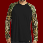 Realtree ® Colorblock Performance Long Sleeve Tee